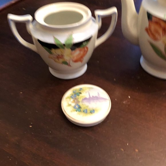 Vintage Japanese Teapot with sugar bowl and Creame - Picture 6 of 8